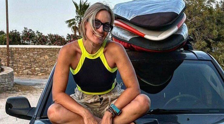 Ελεονώρα Μελέτη: Απαθανάτισε την κόρη της να παίζει ρακέτες στην παραλία 