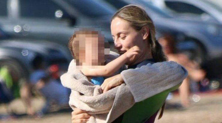 Η Ελεονώρα Μελέτη με τη μικρή Αλεξάνδρα στη θάλασσα! [εικόνες] 