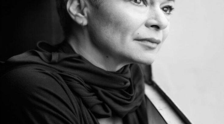 Μελίνα Κανά: Στην Κύπρο με τον Γόη του Θησείου