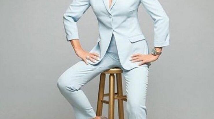 Ελένη Μενεγάκη: Η χριστουγεννιάτική της selfie που "έριξε" το instagram!