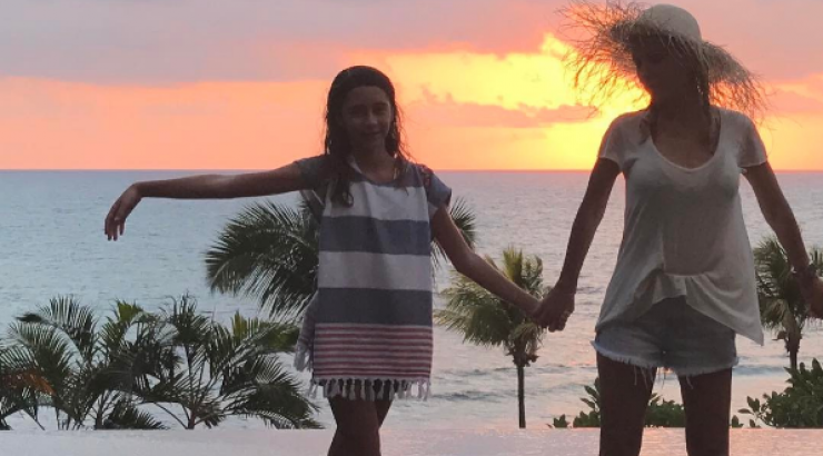 Η απίστευτη αποκάλυψη της Ελένης Μενεγάκη για τη βάπτιση της κόρης της Λάουρας! [βίντεο]