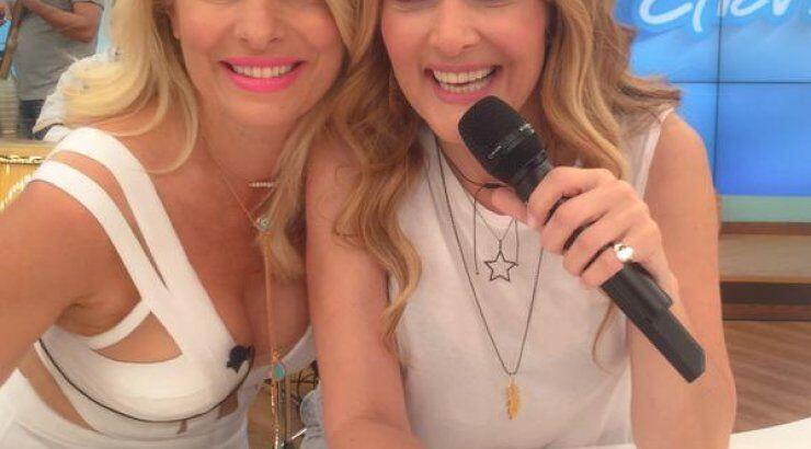 Η έκπληξη on air από τον γιο της Μενεγάκη στη Νατάσα Θεοδωρίδου! [βίντεο]