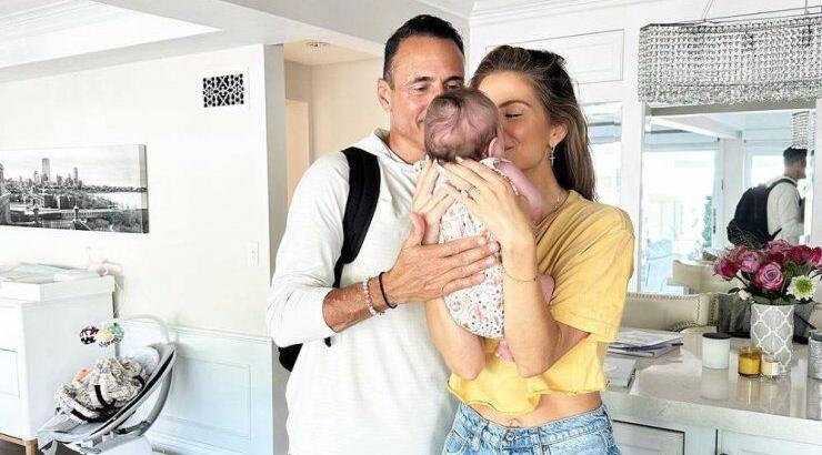 Maria Menounos: Μας έδειξε πρώτη φορά το πρόσωπο της 3 μηνών κόρης της