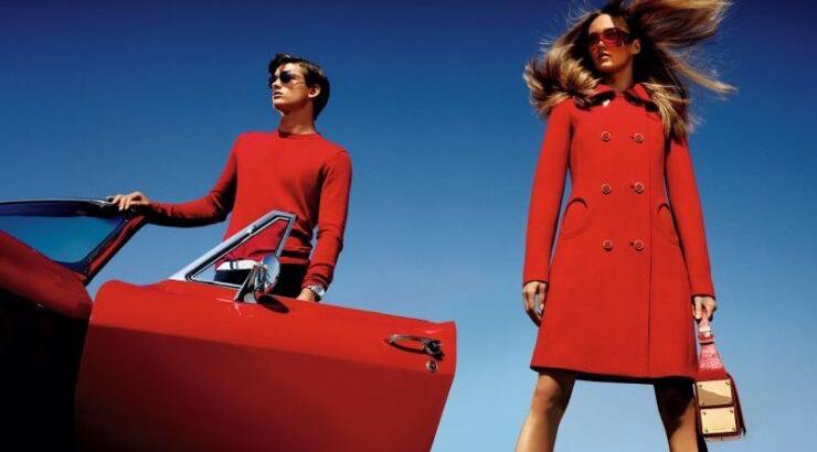 Η καλοκαιρινή καμπάνια του οίκου Michael Kors