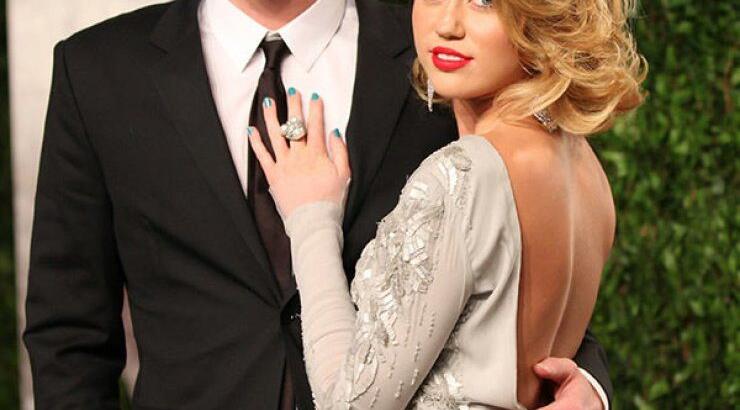 Miley Cyrus: Περιμένει το πρώτο της μωράκι!