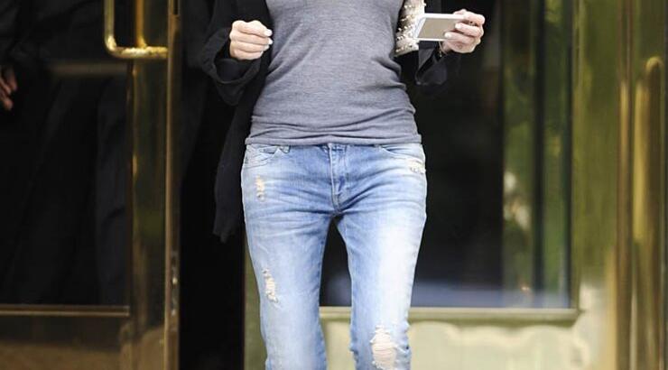 Αυτή είναι η μαμά διάσημης τραγουδίστριας!