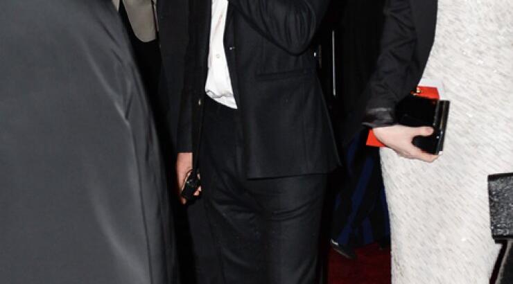 Δείτε το νέο σύντροφο της Miley Cyrus!!!