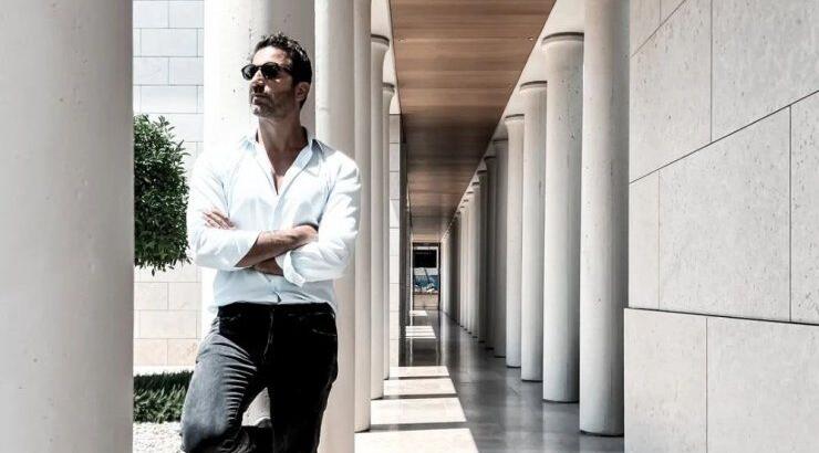 Ο Μίλτος Καμπουρίδης μας συστήνει τους Κύπριους γονείς του [εικόνα]