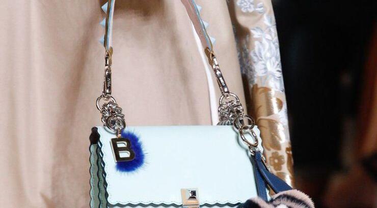 Οι mini bags γίνονται ο πρωταγωνιστής της σεζόν! 