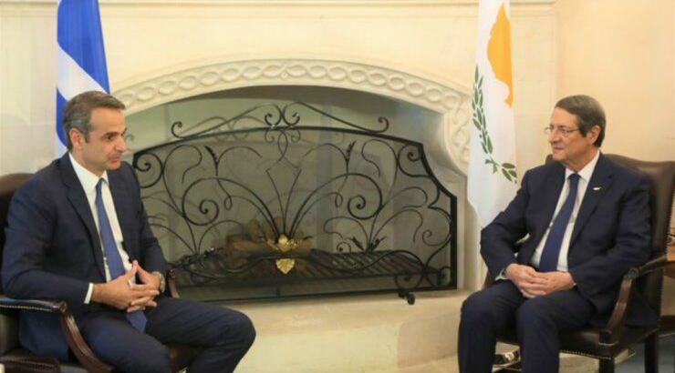 Το νέο σαρδάμ του ΠτΔ στη διάσκεψη Τύπου με τον Μητσοτάκη