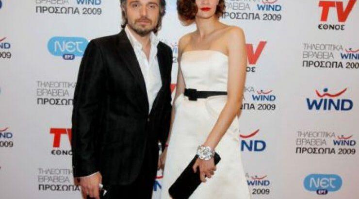 Πώς χαρακτηρίζει ο Φάνης Μουρατίδης τη σύζυγο του Άννα-Μαρία Παπαχαραλάμπους;