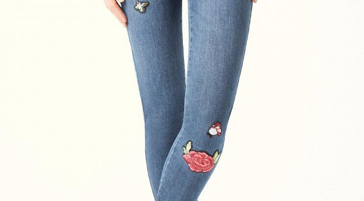 H Calzedonia σας δίνει τη δυνατότητα να δημιουργήσετε το δικό σας στυλ legging ή jeans με patches