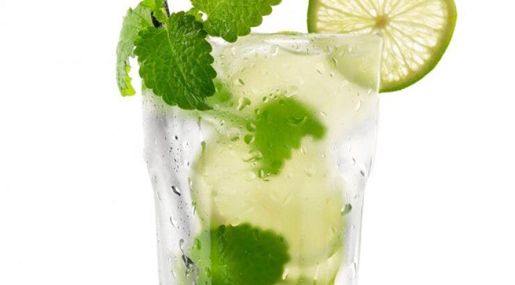 Τα cocktail είναι δροσερή μόδα διαρκείας!