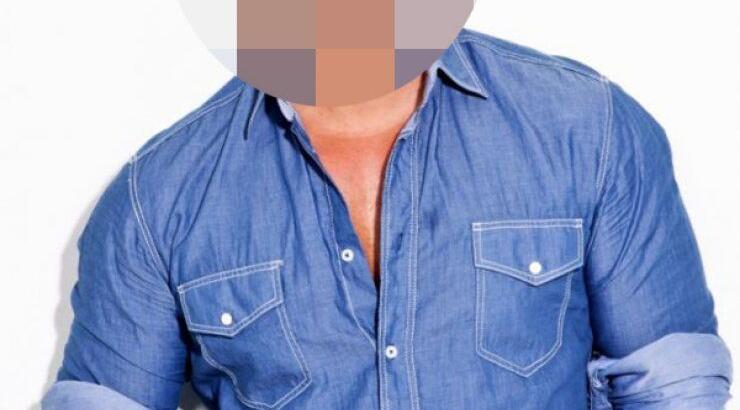 "Παραιτήσου Καραγκιόζη πρωθυπουργέ"