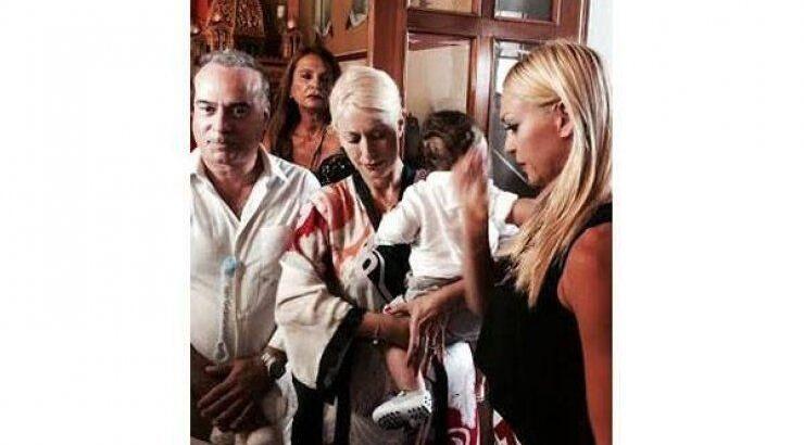 Τα τρυφερά λόγια της Μπακοδήμου για τον κουμπάρο της Φώτη Σεργουλόπουλο και τον βαφτισιμιό της