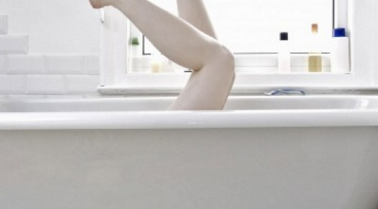 Το ζεστό μπάνιο επιφέρει τα ίδια οφέλη στην υγεία με το jogging!