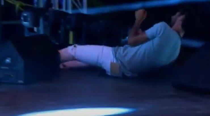 Η επική τούμπα του Νίκου Μπάρτζη στη σκηνή του “Survivor”! [βίντεο]