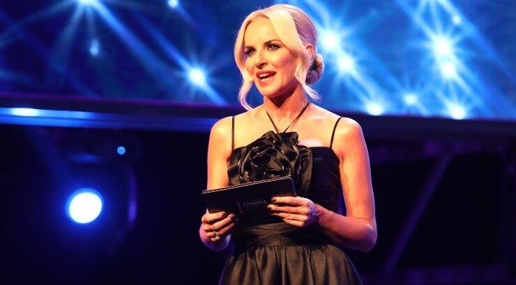 Μαρία Μπεκατώρου: Έλαμψε στα Madame Figaro Awards με τις τέσσερις Έφι δημιουργίες 