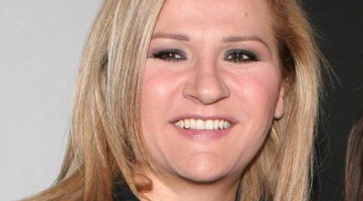 Μπέσυ Μάλφα: Με ερωτεύονται gay και κολλούν περισσότερο επειδή…