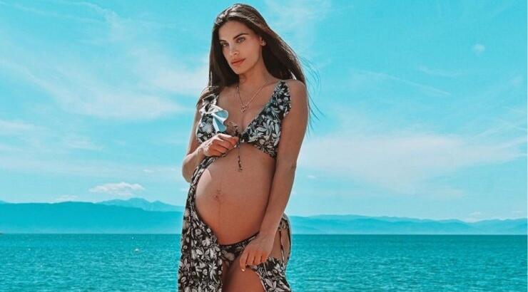 Χριστίνα Μπόμπα: Οι υποβρύχιες λήψεις της λίγο πριν γεννήσει που εντυπωσιάζουν [εικόνες]