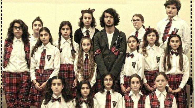 Eντυπωσιακό μιούζικαλ στην κεντρική σκηνή του Σατιρικού θεάτρου από το Senior School