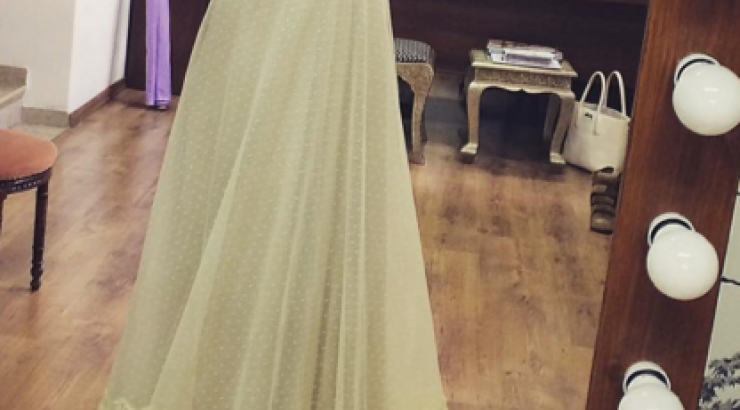 Επώνυμη Κύπρια ντύθηκε νυφούλα!