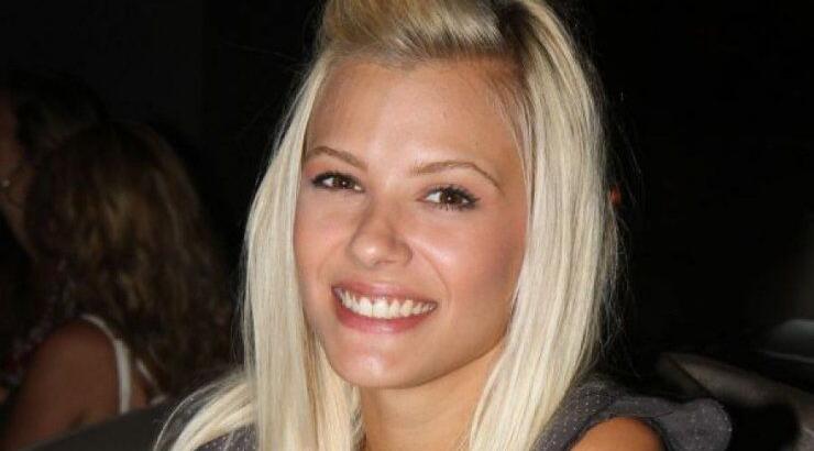  Η Λάουρα Νάργες κατηγορεί αεροπορική εταιρεία ότι της κατέστρεψε τα παπούτσια της