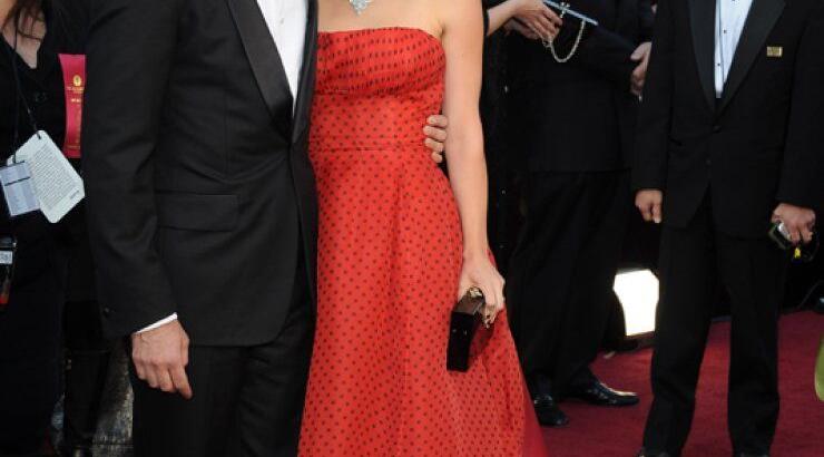 Η Natalie Portman μετακομίζει στο Παρίσι