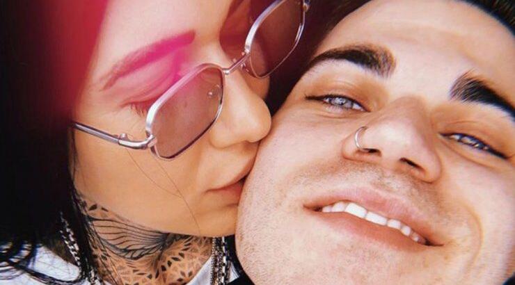 Αλεξάνδρος Νατσάκος: Η ημίγυμνη φωτογραφία με την Κύπρια σύντροφό του στα social media 