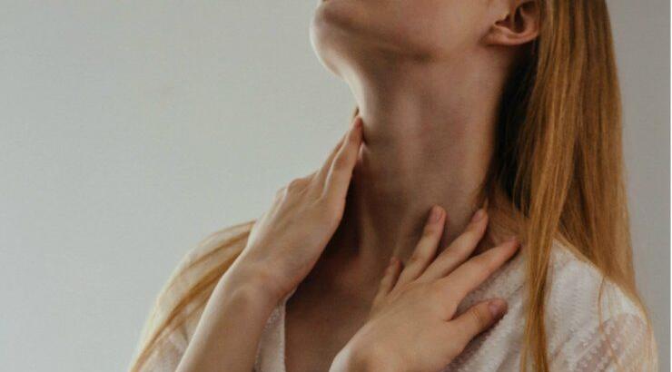 Θέλεις να μάθεις πως θα αποκτήσεις ορατά πιο σφριγηλό λαιμό και ντεκολτέ;