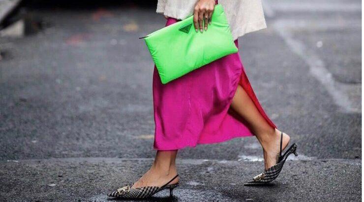 Αυτές είναι οι statement τσάντες της σεζόν και έχουν neon αποχρώσεις!