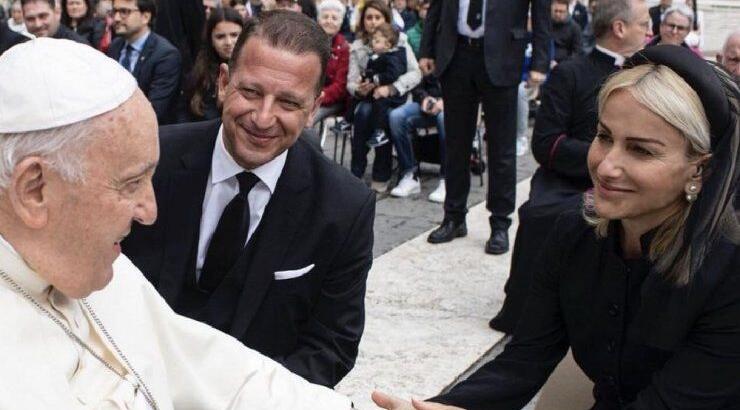Τσουρούλλης – Γιολίτη: Η συνάντησή τους με τον Πάπα Φραγκίσκο στο Βατικανό [εικόνες]