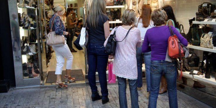 Ανοικτά τα καταστήματα τις Κυριακές με απόφαση δικαστηρίου