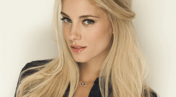 Δούκισσα Νομικού: Μιλά πρώτη φορά ανοιχτά για το νυφικό που θα φορέσει