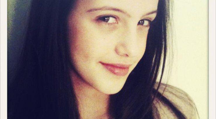 Η κόρη του Λιβιεράτου και της Αδάμ τραγουδάει Beyonce και Aguilera και εντυπωσιάζει [βίντεο]