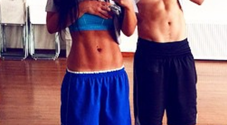 Οι κοιλιακοί επώνυμης Κύπριας που τρέλαναν το διαδίκτυο!