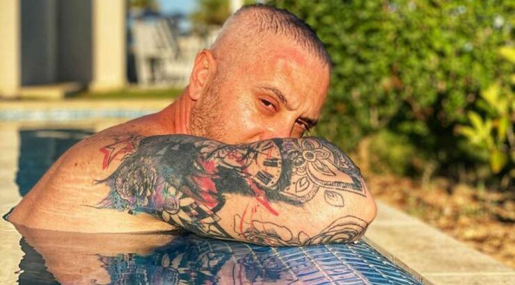 Νικόλας Ιωαννίδης: Το item στην εμφάνισή του που απογείωσε το καλοκαιρινό του look!