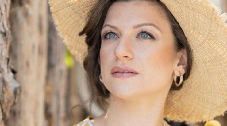 Νίκη Δραγούμη: Δείτε πως τρολάρει τις συμπρωταγωνίστριές της στα γυρίσματα της "Γαλάτειας" [βίντεο]