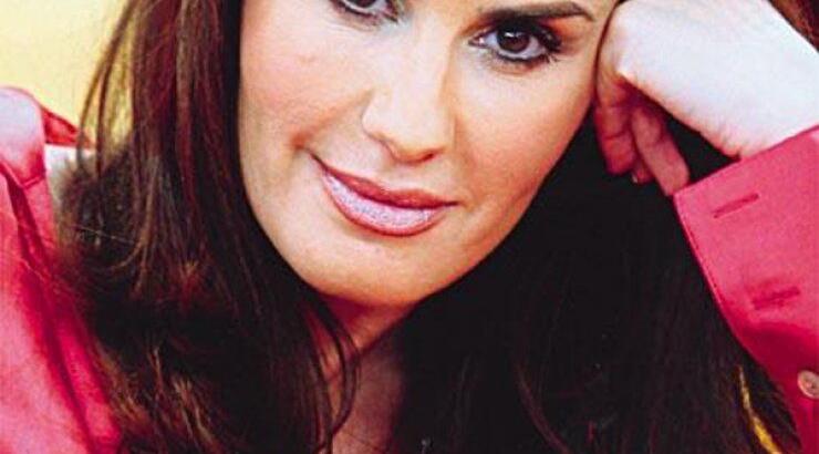 Η εξομολόγηση της Νικολαΐδου: "Ο άντρας μου αποφάσισε να φύγει όταν έμαθε ότι είχα καρκίνο"