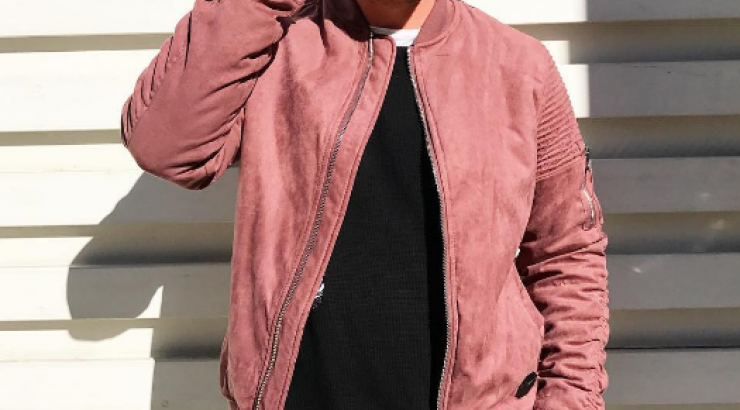 Νικόλας Ιωαννίδης: Δείτε το εντυπωσιακό σαλόνι του σπιτιού του!