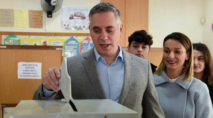 Νικόλας – Γιώτα Παπαδοπούλου: Η ψήφος έγινε... οικογενειακή υπόθεση [εικόνες]