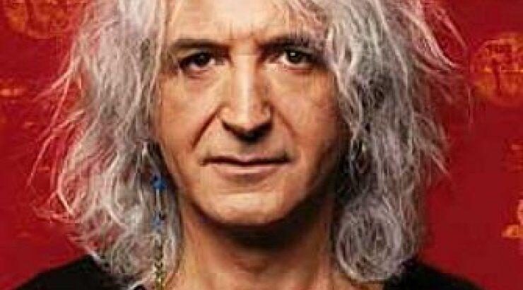 Νίκος Καρβέλας: Όταν γνώρισε την Βίσση της είπε ..."Στα αρ... μου"