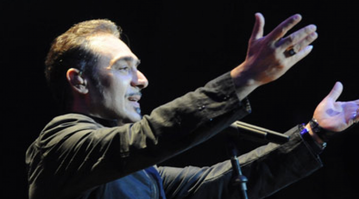 Έτσι αποχαιρέτησε ο Νότης Σφακιανάκης τον Παντελή Παντελίδη on stage!