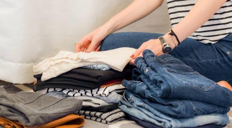 10+1 συμβουλές για να οργανώσεις τη ντουλάπα σου