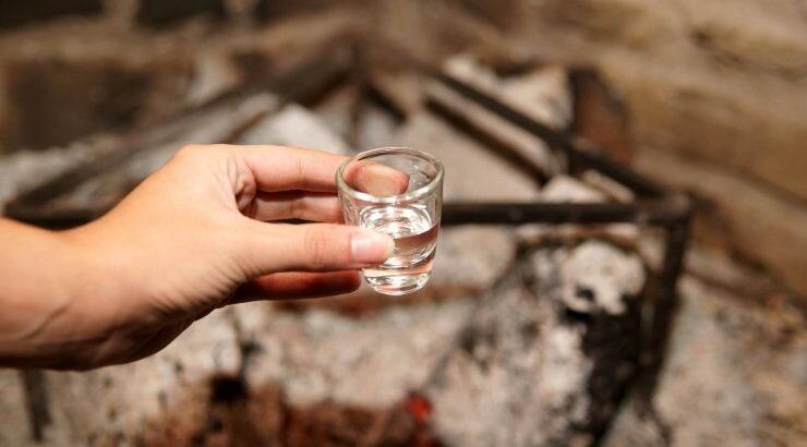 Και η ζιβανία θέλει το... συμπόσιό της
