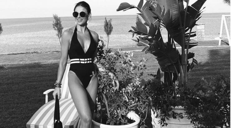 Η Ramona Filip φόρεσε το πιο κομψό ολόσωμο μαγιό