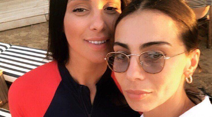 Ολυμπία Χοψονίδου: Μας συστήνει την κούκλα και νεότατη μαμά της και η ομοιότητά τους εντυπωσιάζει!