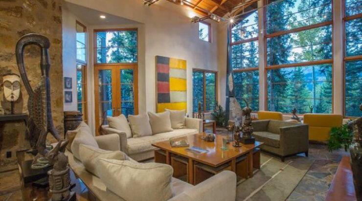 Αυτό είναι το χλιδάτο σπίτι πασίγνωστης παρουσιάστριας