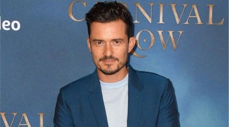 Orlando Bloom: Κάνει άνετος SUP δίπλα σε ένα μεγάλο καρχαρία