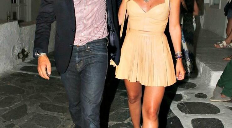 Αθηνά Οικονομάκου: Το μονόπετρο και η πρόταση γάμου από το σύντροφό της